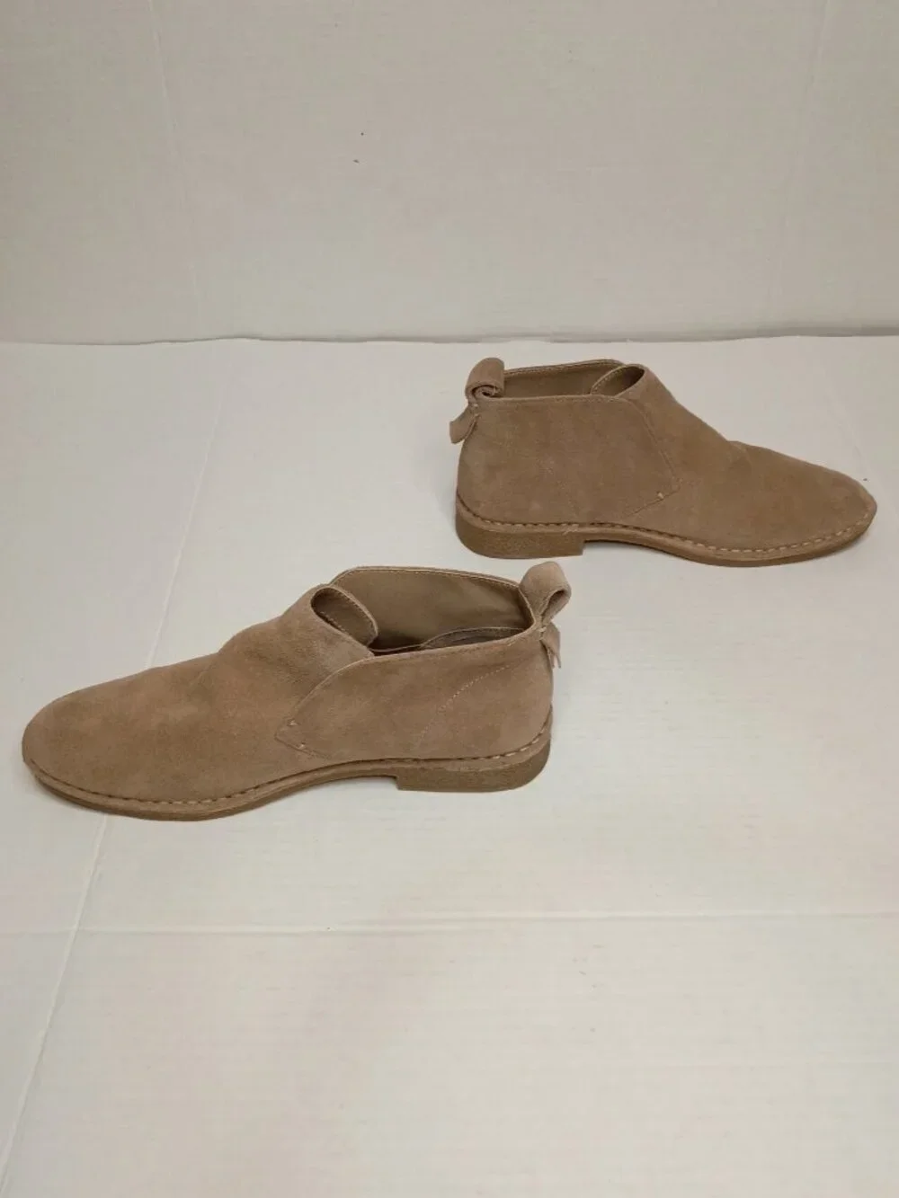 Dolce Vita Taupe Suede Slip On Ankle Booties Women’s Size 9